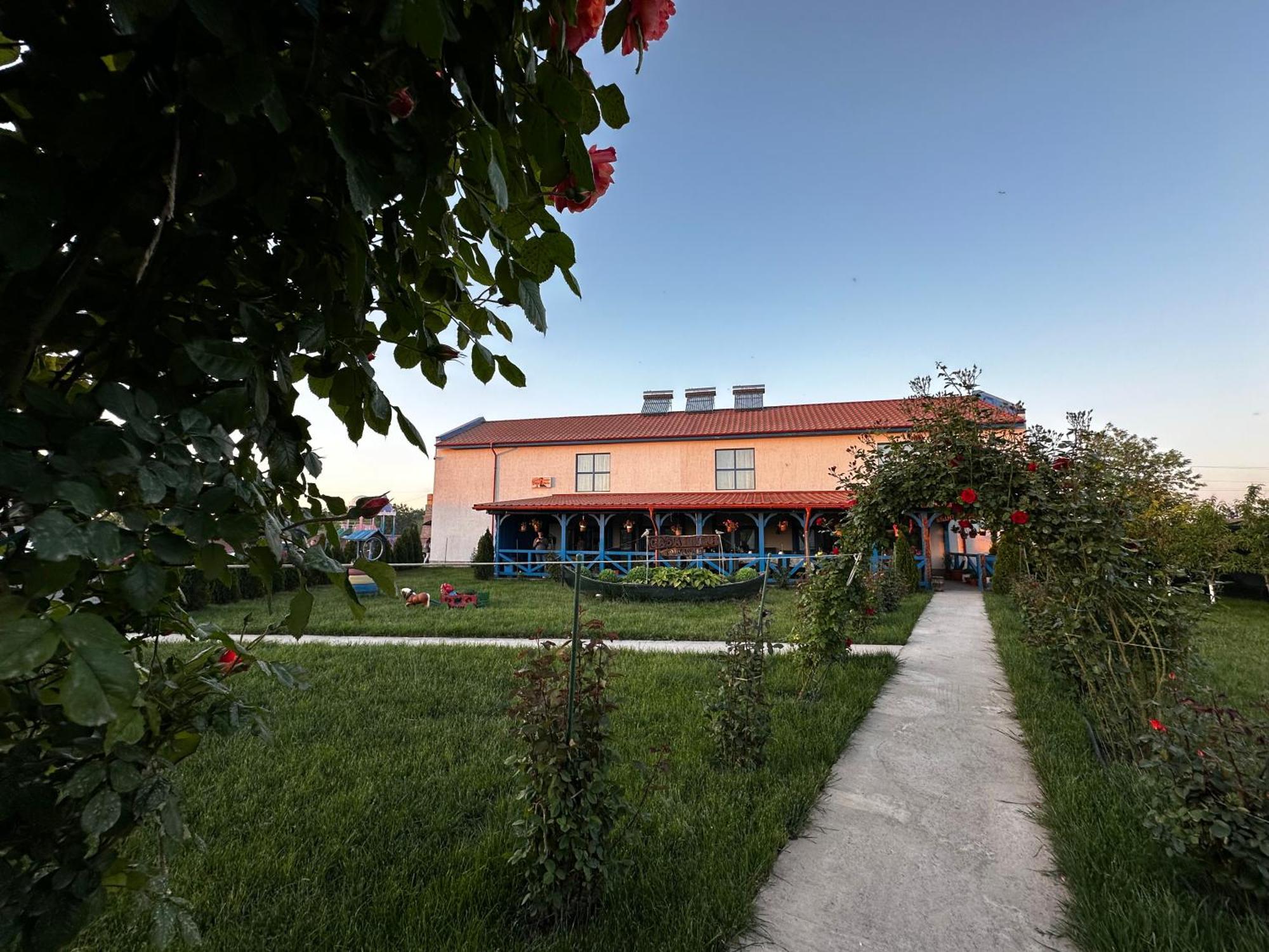 Agropensiuea Casa Uncu Hotel Murighiol Kültér fotó