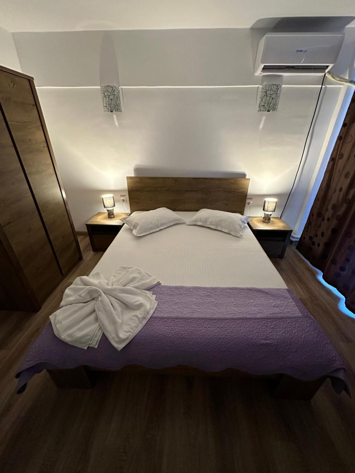 Agropensiuea Casa Uncu Hotel Murighiol Kültér fotó