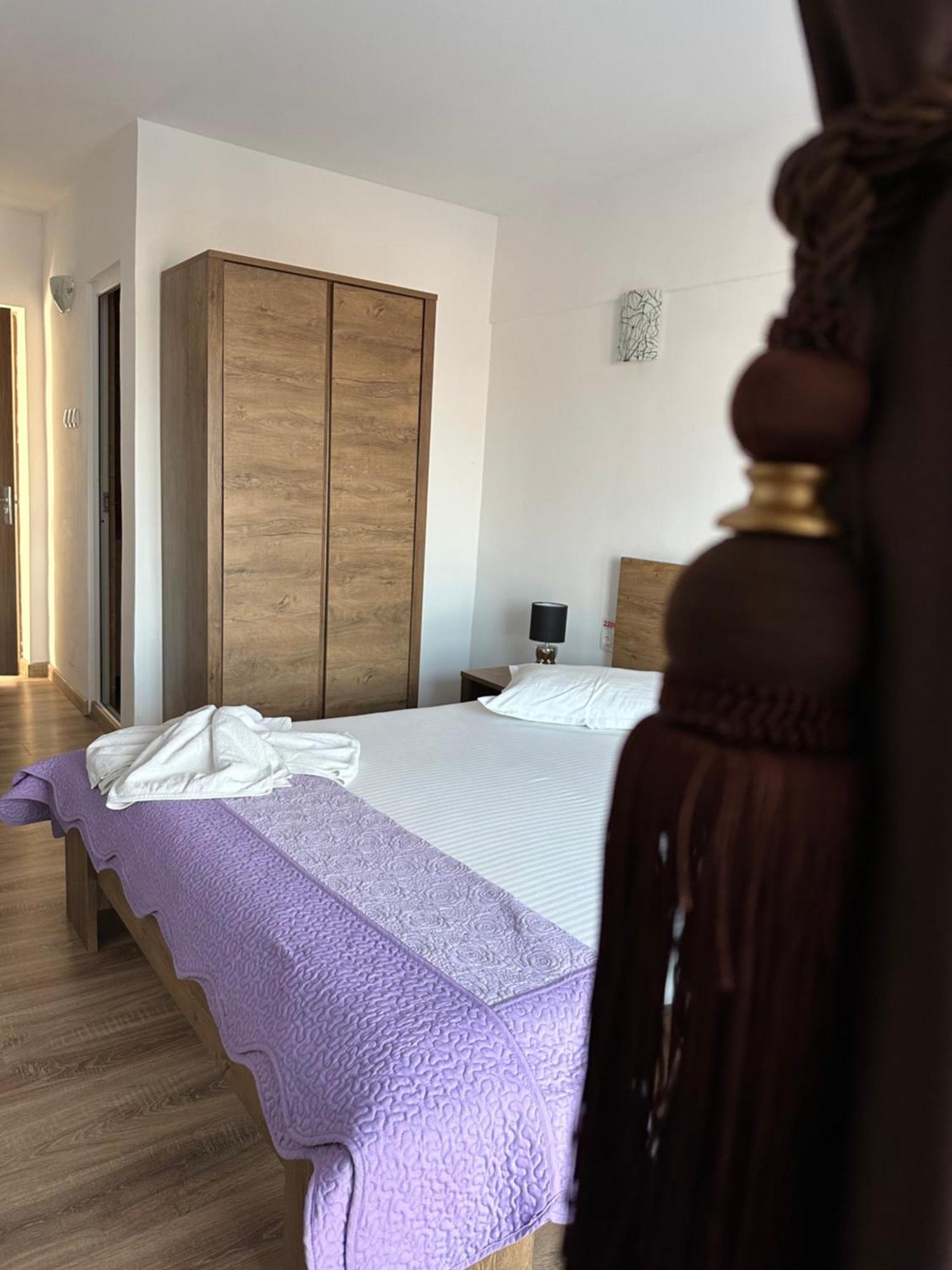 Agropensiuea Casa Uncu Hotel Murighiol Kültér fotó